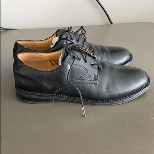 NORDSTROM KIDS LEATHER DRESS SHOES